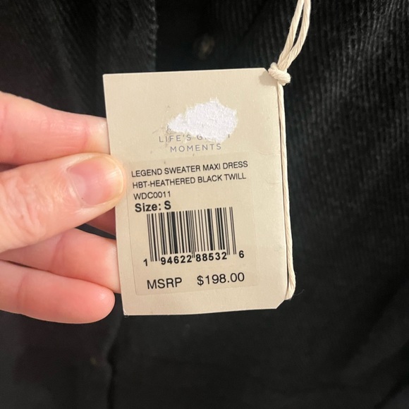 Faherty Legend Sweater Maxi Dress. Black. Size Small. - Picture 6 of 6